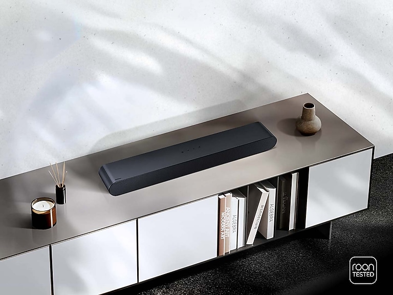 Compact design, room filling sound