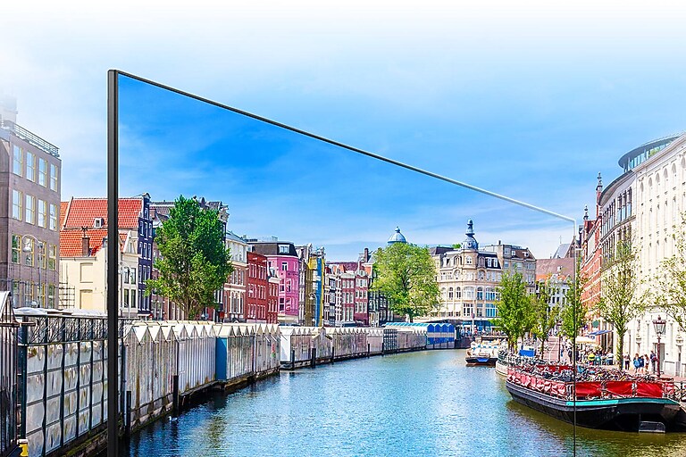 Border-less screen streamlines your style Border-less screen streamlines your style
