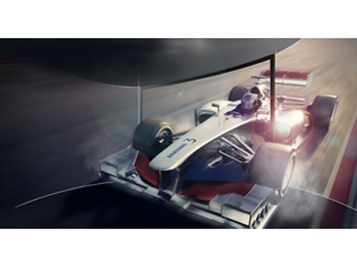 Immersive Viewing Experience with Curved Screen