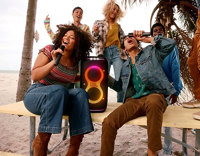 Compatible with all PartyBox speakers Compatible with all PartyBox speakers