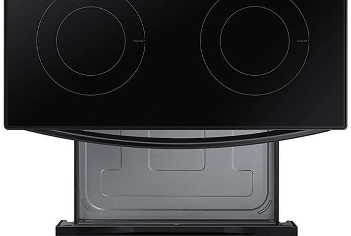 Extra space for your cookware Extra space for your cookware