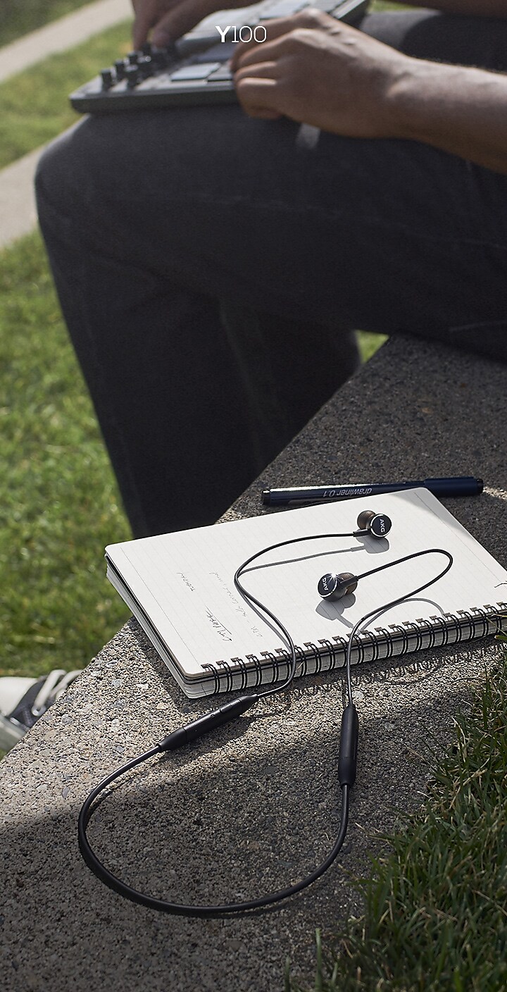 Clean, crisp sound wherever you are Clean, crisp sound wherever you are