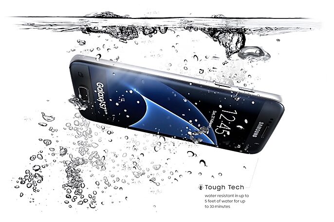/content/dam/s7/home/mobile/phones/galaxy-s/galaxys7-20171109/06_WaterResistant-081017.jpg