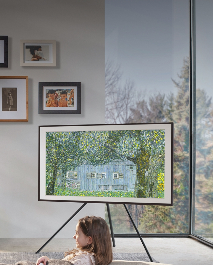 Transform your room into a gallery