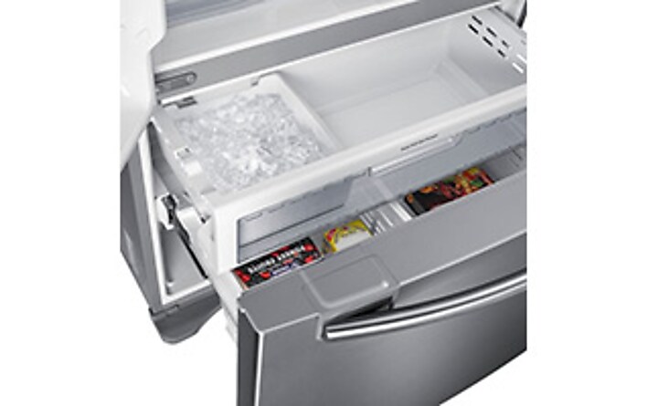 Automatic Filtered Ice Maker in Freezer