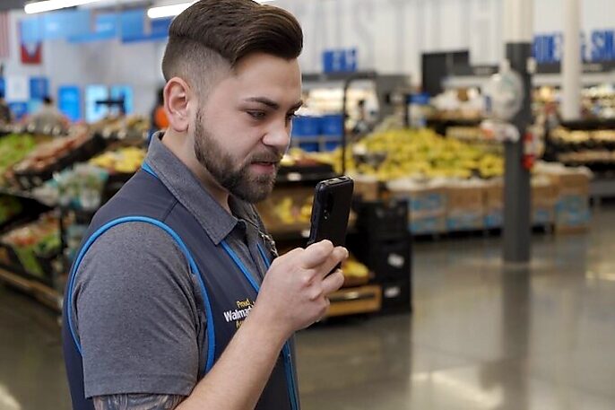How Walmart is Transforming the Retail Associate Experience with Rugged Samsung Smartphones How Walmart is Transforming the Retail Associate Experience with Rugged Samsung Smartphones