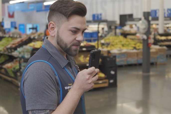 Walmart is Transforming the Retail Associate Experience Walmart is Transforming the Retail Associate Experience