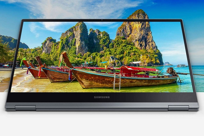 4K Immersive AMOLED Display 4K Immersive AMOLED Display