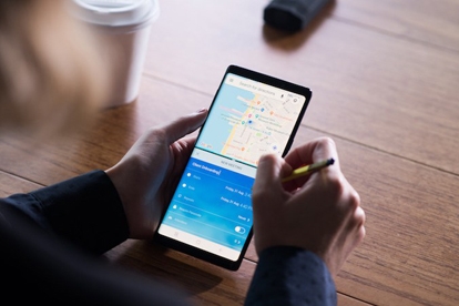 Help Your Team Move Fast and Travel Light With the Galaxy Note9 and DeX