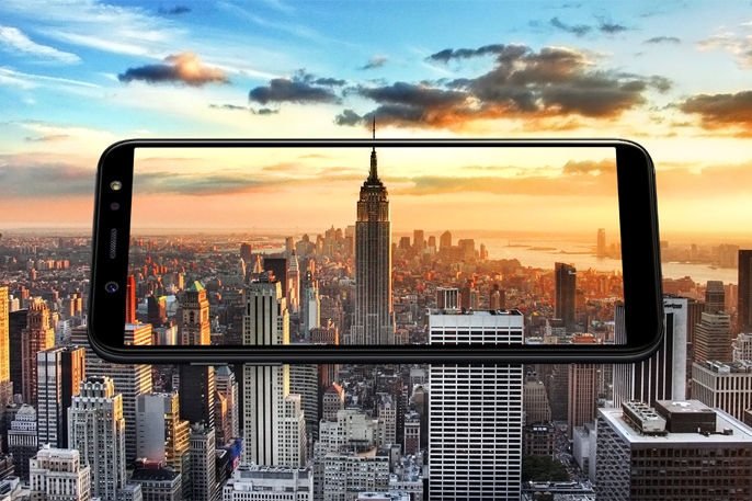 Infinity Display