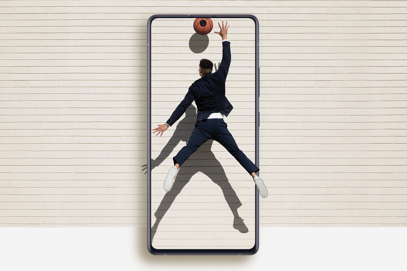 Immersive Smartphone Display Immersive Smartphone Display