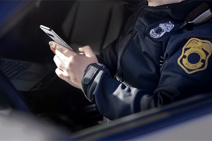 Replacing Legacy Police Technology With Smart Devices Replacing Legacy Police Technology With Smart Devices