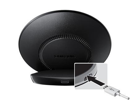 A cable being plugged into the charging port on Wireless Charging Stand A cable being plugged into the charging port on Wireless Charging Stand