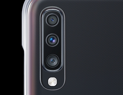 The triple camera on the back of the A70 The triple camera on the back of the A70