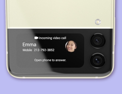 Galaxy Z Flip3 showing incoming call on cover screen Galaxy Z Flip3 showing incoming call on cover screen