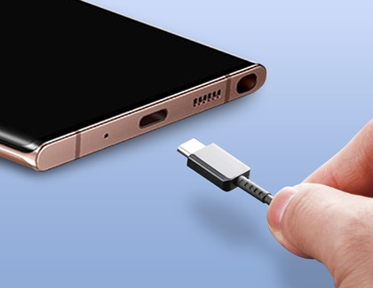 Charger being connected to a Note20 Charger being connected to a Note20