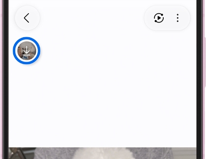 A Galaxy phone screen showing a save icon circled in blue on the top left.