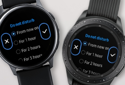 A Galaxy Watch Active next to a regular Galaxy Watch A Galaxy Watch Active next to a regular Galaxy Watch
