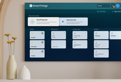 Samsung TV with SmartThings app open Samsung TV with SmartThings app open