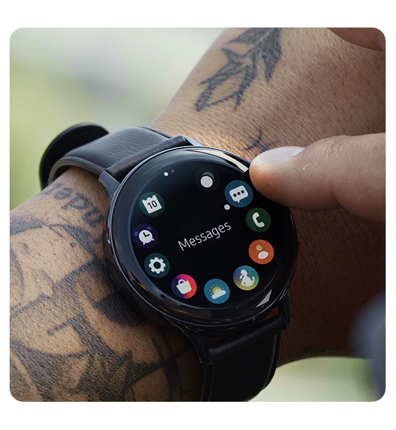 Put your phone on your wrist with LTE Put your phone on your wrist with LTE