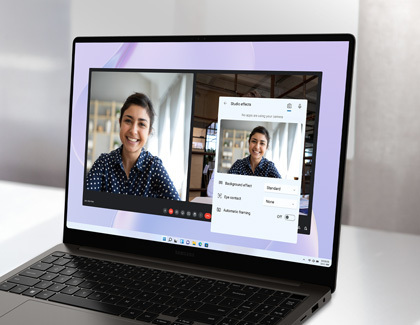 Video call on a Galaxy Book with the Studio Effects open