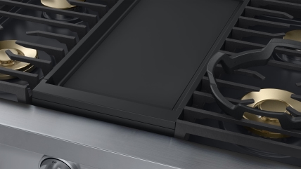 48 Inch-Gas-Rangetop-with-Built-In-Griddle