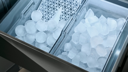 48-Inch-French-Door-Refrigerator-With-SteelCool™