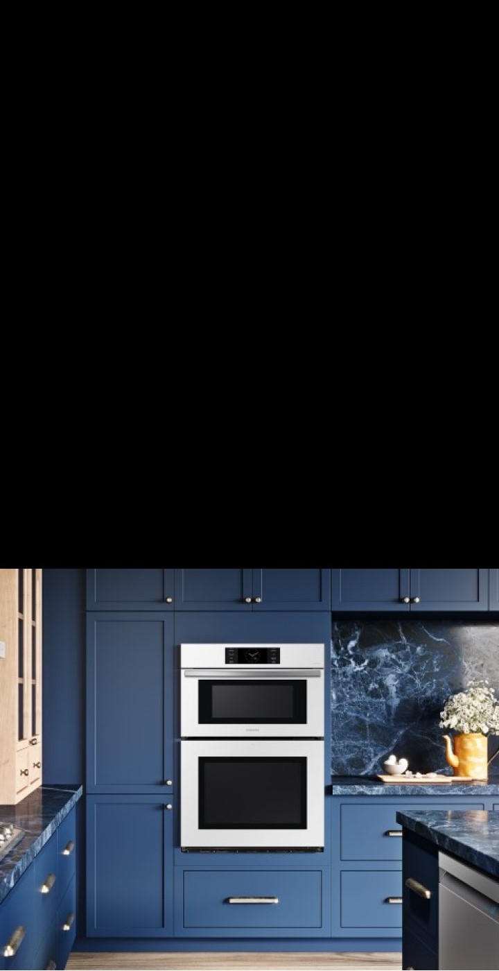 Bespoke 30 Microwave Combination Wall Oven with with Flex Duo™ in