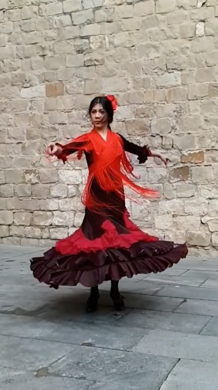 A dancer’s twirl captured in Super Slow-mo on the streets of Barcelona