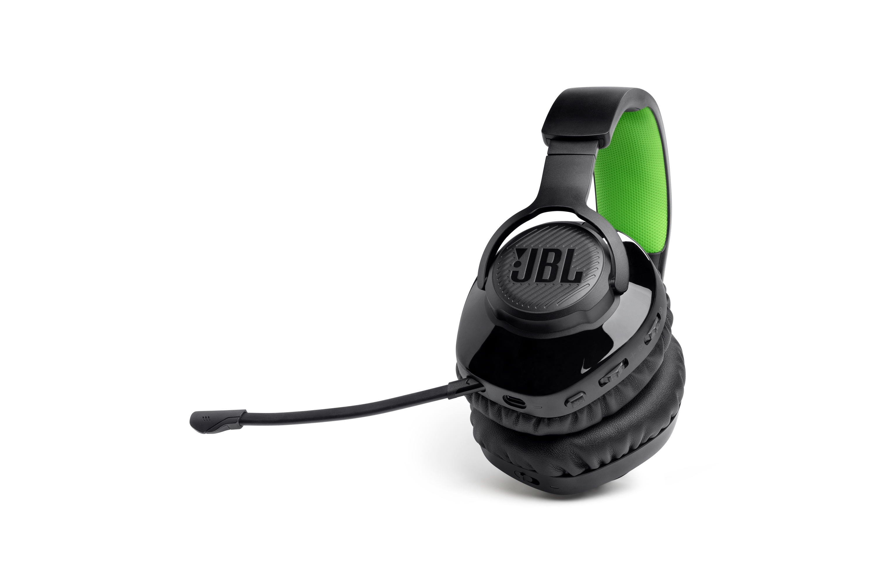 SamsungUS/home/harman-kardon/jbl-harman-kardon/gaming-headset/10252024/JBLQ360XWLBLKGRN_008_Detail_Black.png