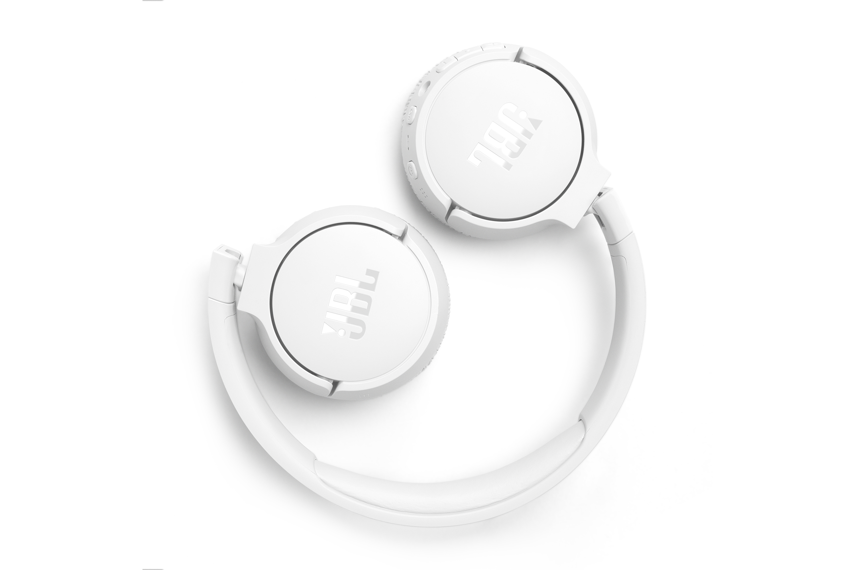 SamsungUS/home/harman-kardon/jbl-harman-kardon/headphones/09132024/jblt670/gallery/JBLT670NCWHT_009_Fold_2_White.png