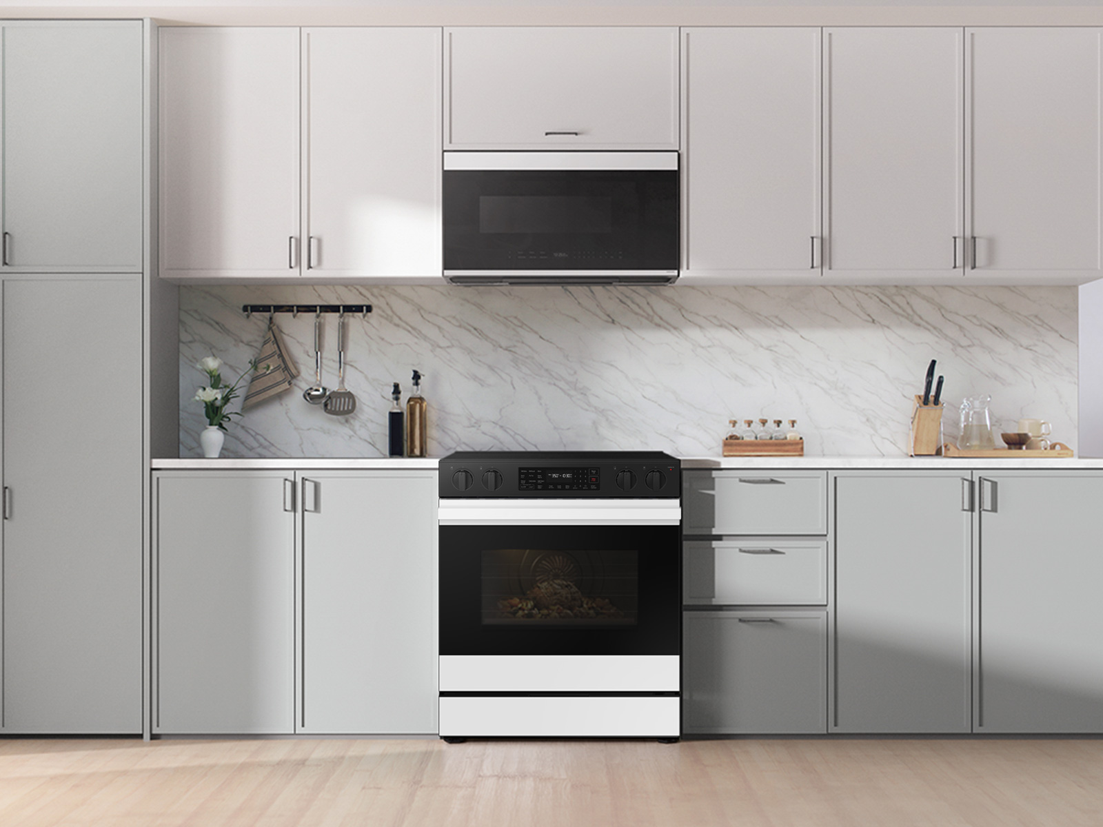 Thumbnail image of Bespoke 6.3 cu. ft. Smart Slide-In Electric Range with Air Fry & Precision Knobs in White Glass