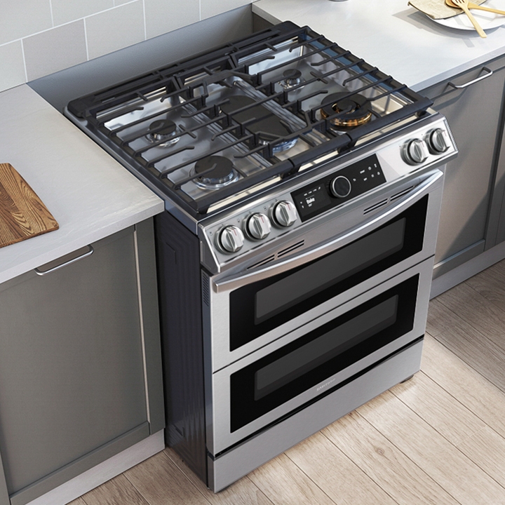 Samsung 6.3 Cu. Ft. Dual Fuel Range with True Convection and Air