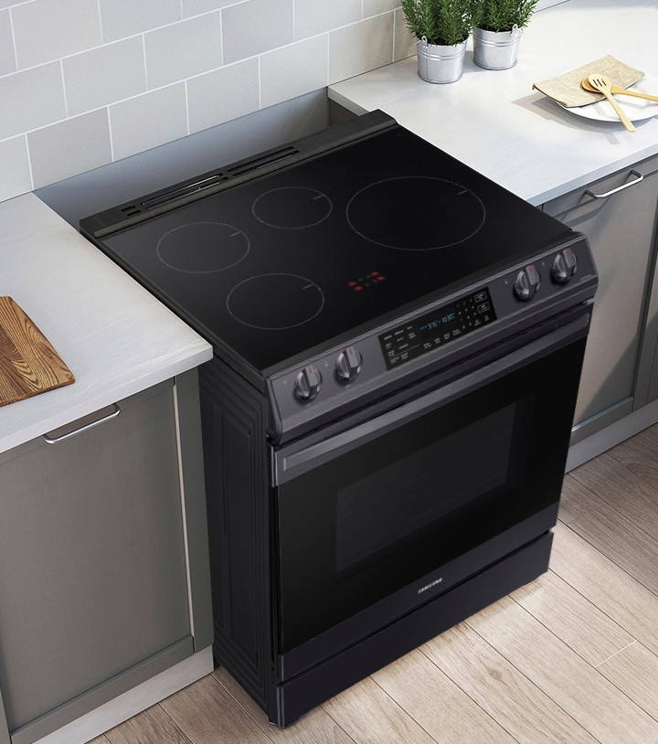 NE63B8611SG Samsung 30 Front Control WiFi Enabled Slide-In Induction Range  with Air Fry - Black Stainless