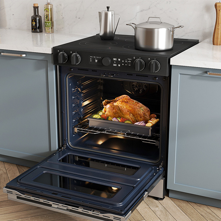 Samsung Stainless Steel Slide-In Dual Fuel with Flex Duo™