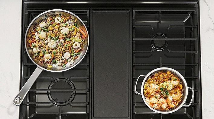 6.0 cu. ft. Smart Freestanding Gas Range with Integrated Griddle in  Stainless Steel Ranges NX60A6111SS/AA Samsung US