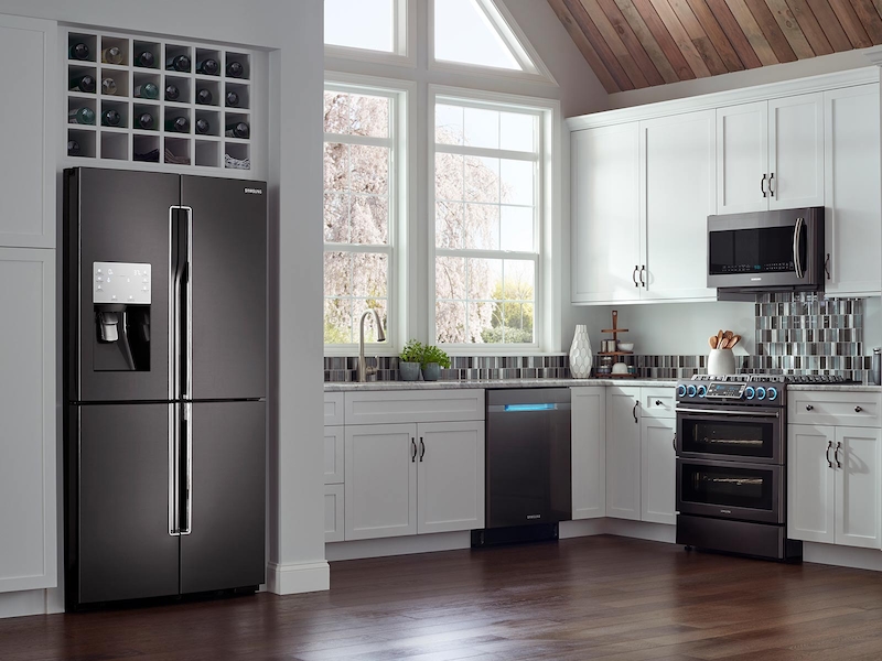 FLASH SALE Beautiful Wood Complete Kitchen GE Samsung Appliances