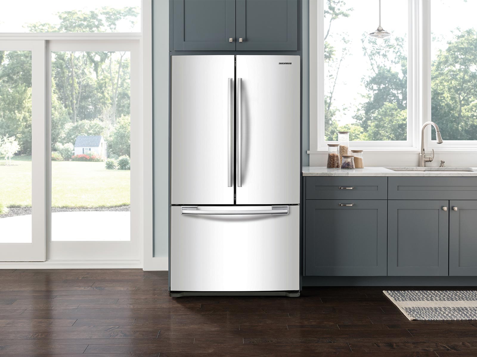 Thumbnail image of 18 cu. ft. Counter Depth French Door Refrigerator in White