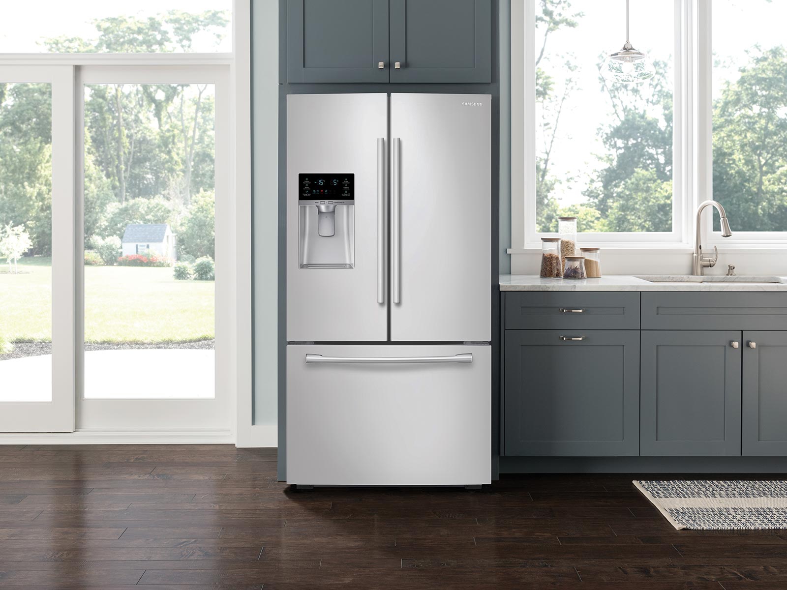 https://image-us.samsung.com/SamsungUS/home/home-appliances/refrigerators/all/pdp/rf23hcedbww/06_Refrigerator_French-Door_RF23HCEDBWW_Lifestyle_Closed_White.jpg?$product-details-jpg$
