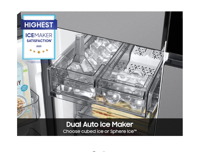 Bespoke 4-Door Flex™ Refrigerator (29 cu. ft.) with AI Family Hub™+ and AI Vision Inside™ in Stainless Steel