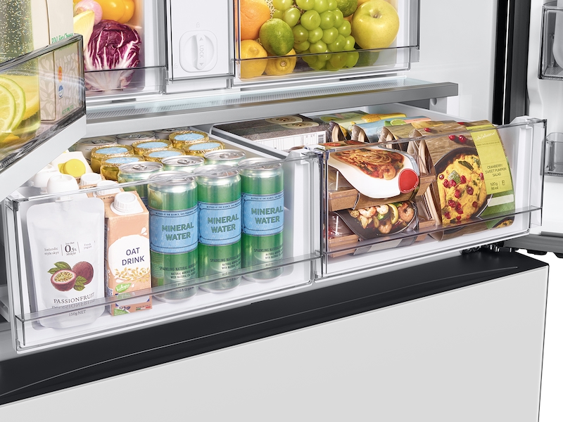 Samsung - Bespoke 24 Cu. ft. Counter Depth 3-Door French Door Refrigerator with Beverage Center - White Glass
