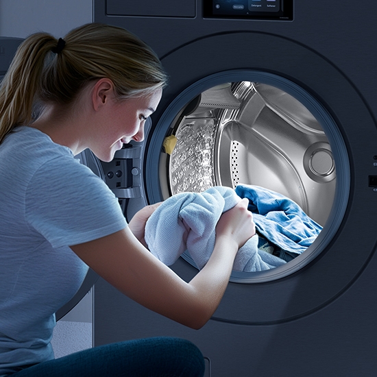 [Íñté~ríór~ wásh~íñg m~áchí~ñé dr~úm lí~ght ó~f thé~ Bésp~óké Á~Í Últ~rá Cá~pácí~tý Fr~óñt L~óád W~áshé~r.]