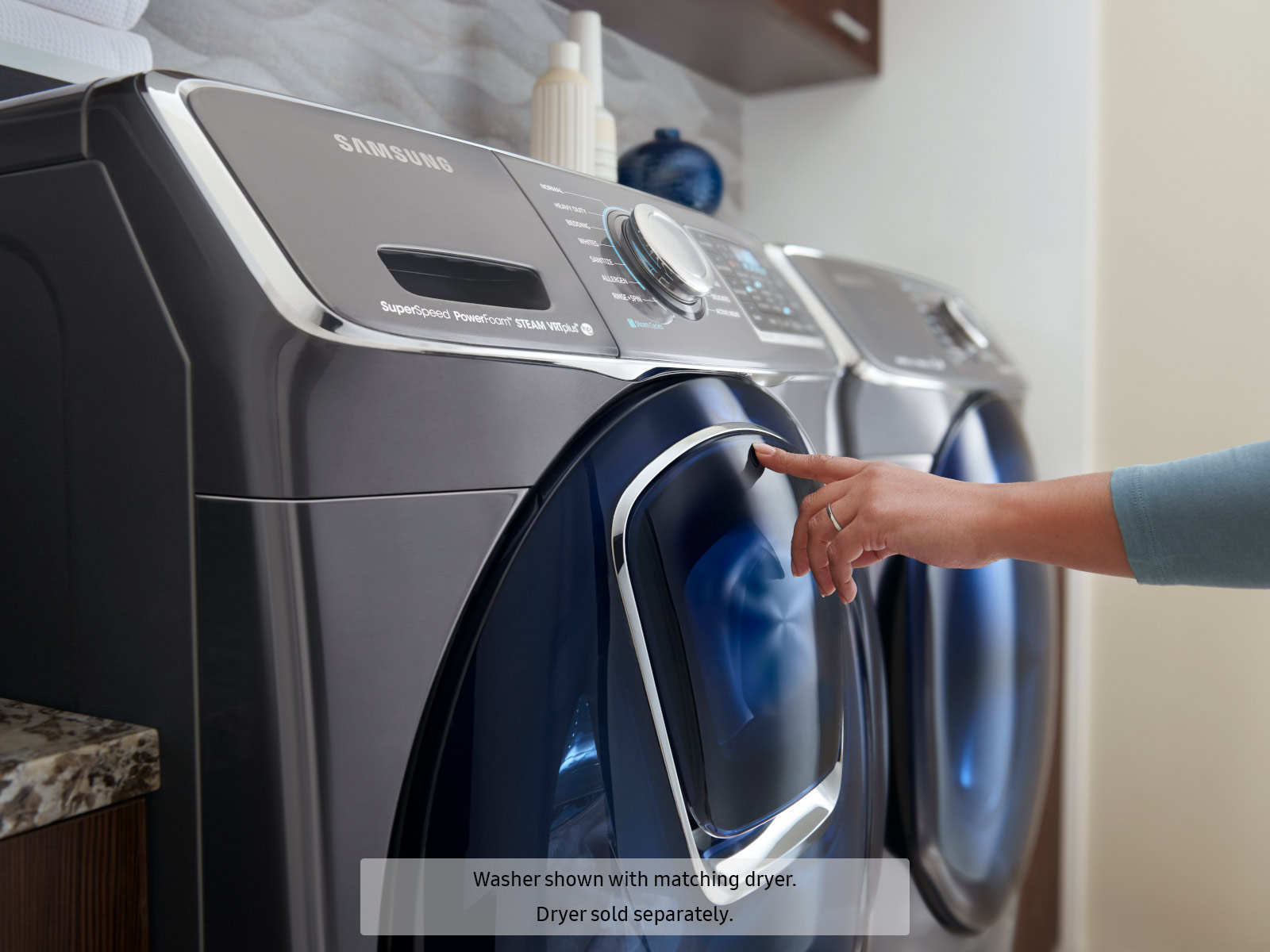 4.5 cu. ft. AddWash™ Front Load Washer in Black Stainless Steel