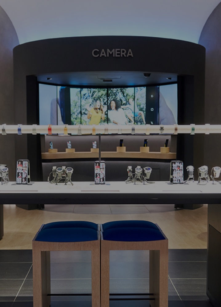 Samsung Flagship Store in NYC First Look