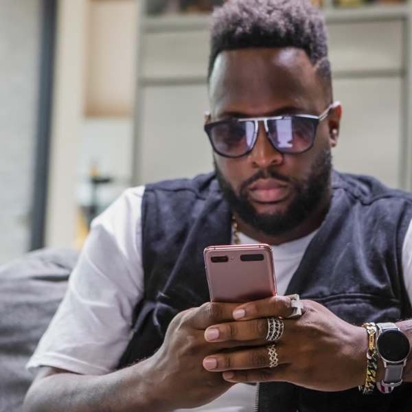 How to Use Multi-Active Window via Side Tray