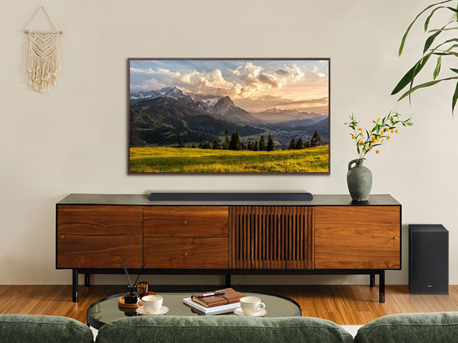 Thumbnail image of Ultra-slim 3.1ch. Wireless Dolby ATMOS Soundbar w/ Q-Symphony / HW-S700D