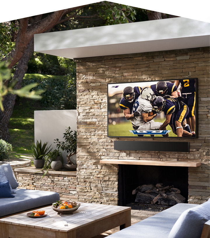 Samsung QLED experience, now outdoors
