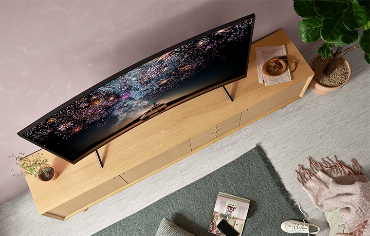 Pantalla Samsung 65 Pulgadas 4K Curved Smart TV Serie 7300 a precio de  socio