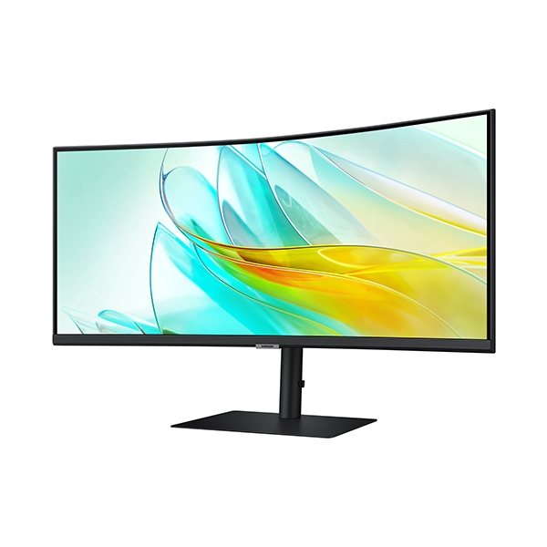 Thumbnail image of 34&quot; ViewFinity S65UC Ultra-WQHD 100Hz AMD FreeSync&trade; HDR10 KVM Switch Speakers with USB-C Curved Monitor (3-Year Warranty)