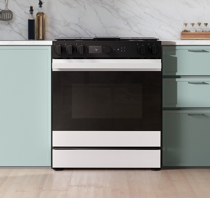 Samsung Stainless Steel Slide-In Gas Range with Bespoke design